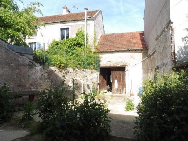 Vente maison à Périgny (94520)
